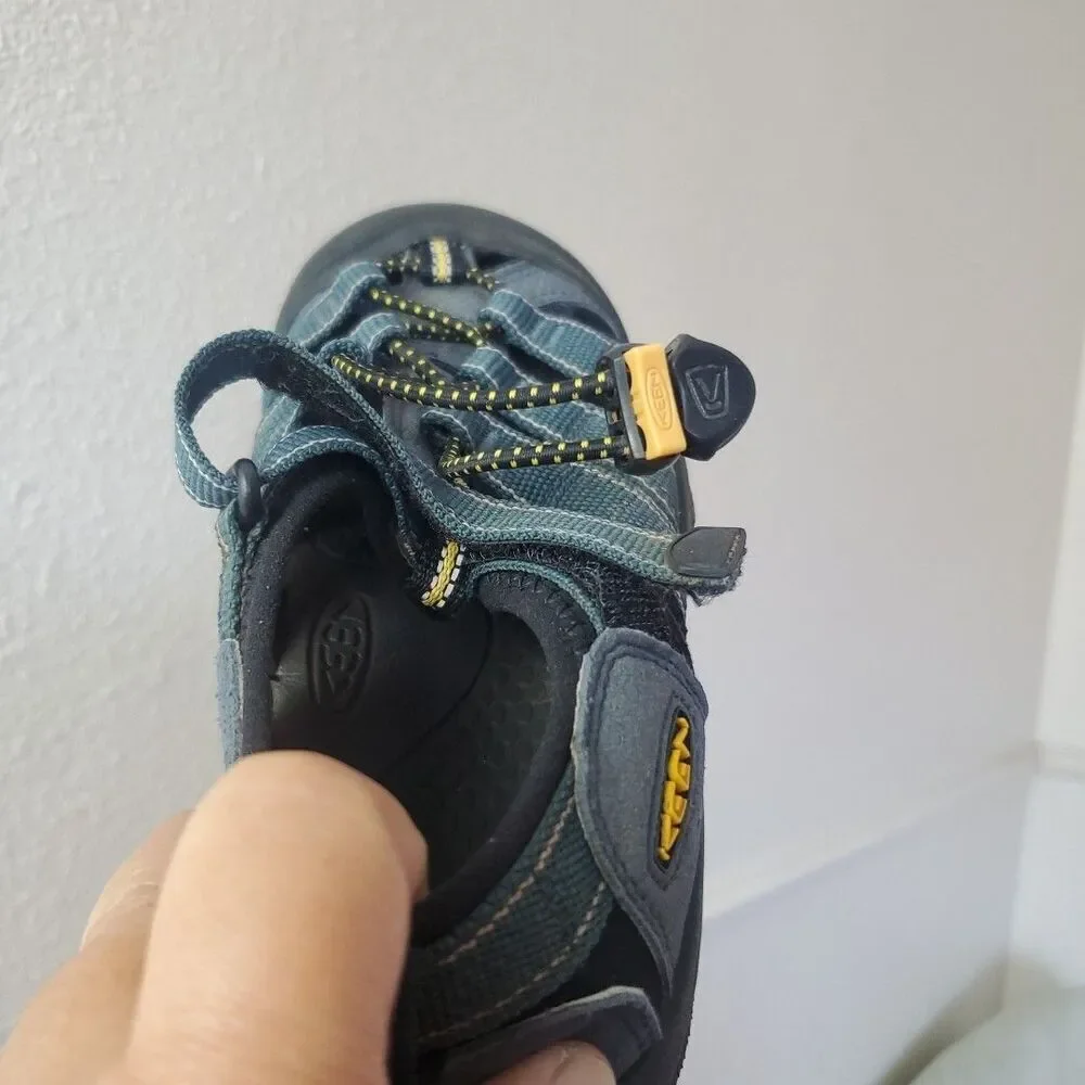 Keen Newport H2 Kids Blue Black Waterproof Hiking Water Sandals Size 3 1006557